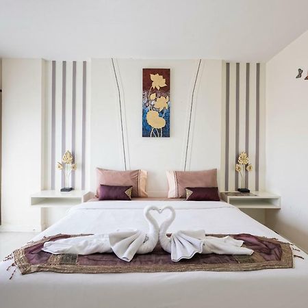 J Sweet Dream Boutique Hotel Phuket パトン エクステリア 写真