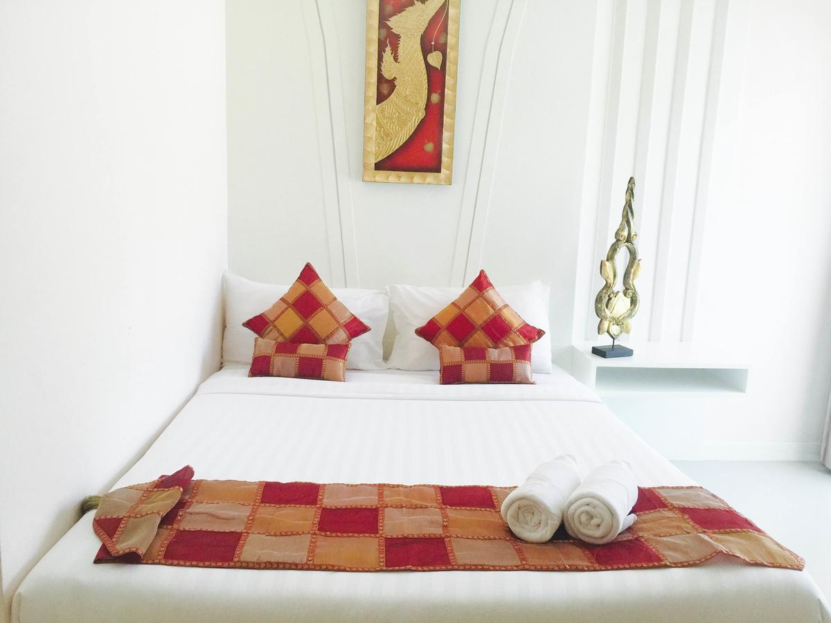 J Sweet Dream Boutique Hotel Phuket パトン エクステリア 写真