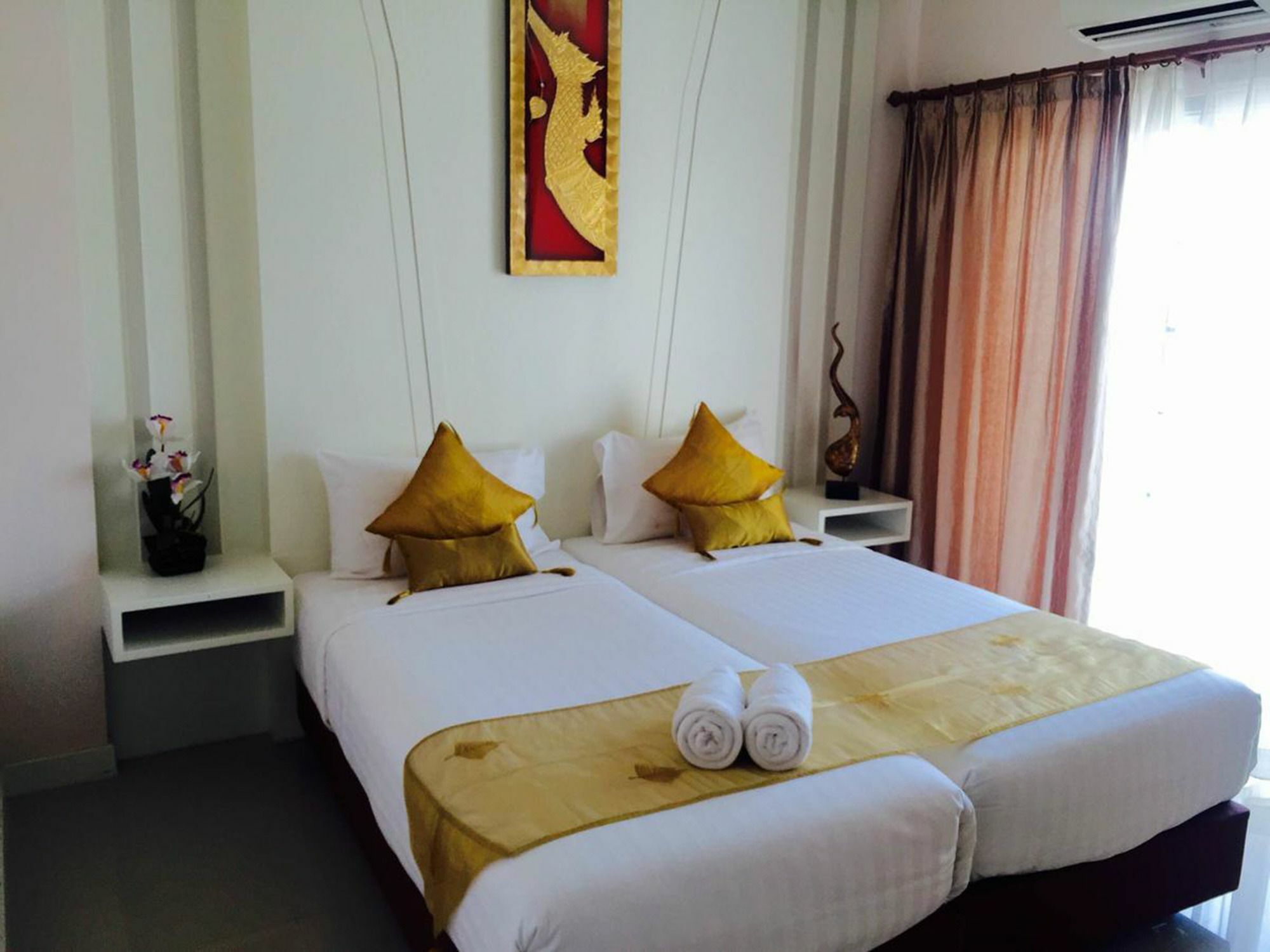 J Sweet Dream Boutique Hotel Phuket パトン エクステリア 写真